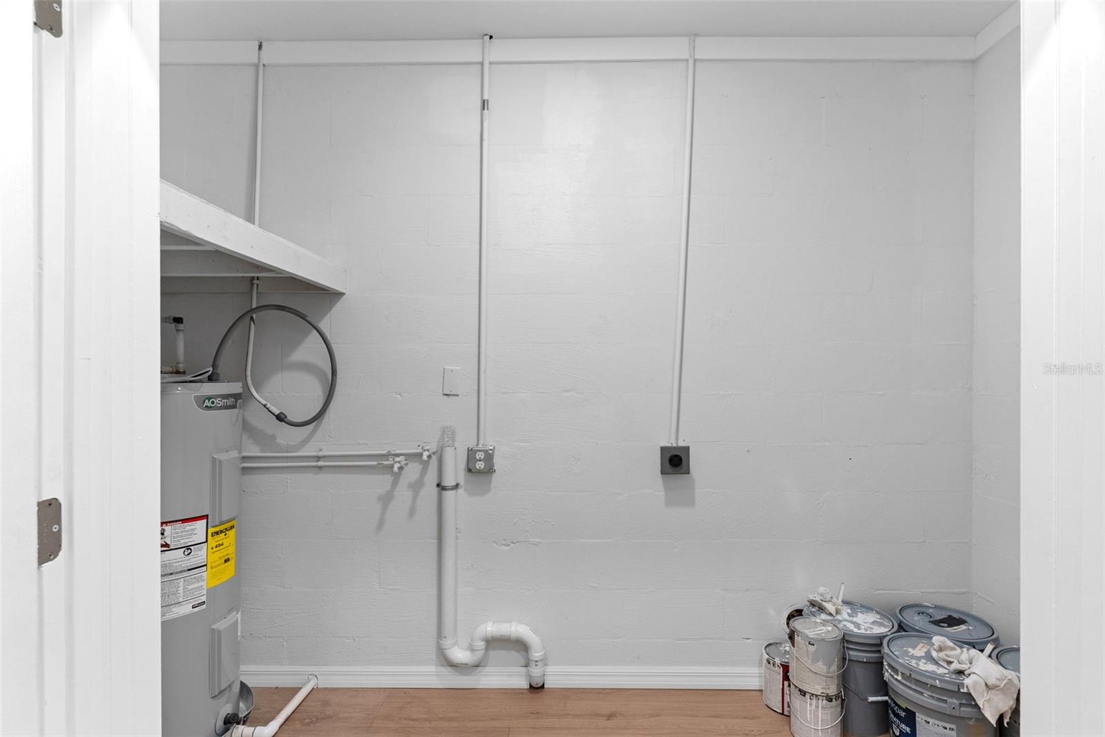 LAKE LENA DRIVE - Residential