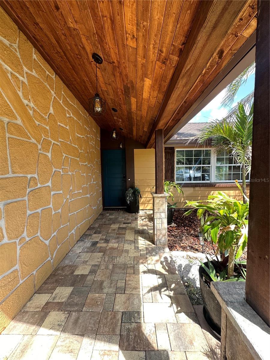 3532 OVERLAND DRIVE