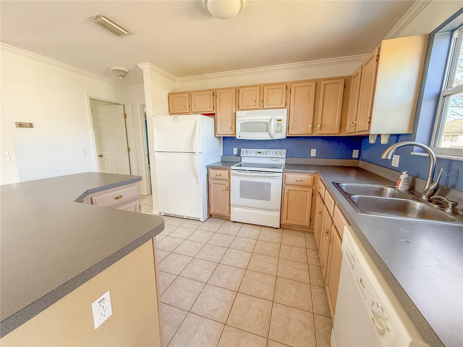 2707 PRIVADA DRIVE
