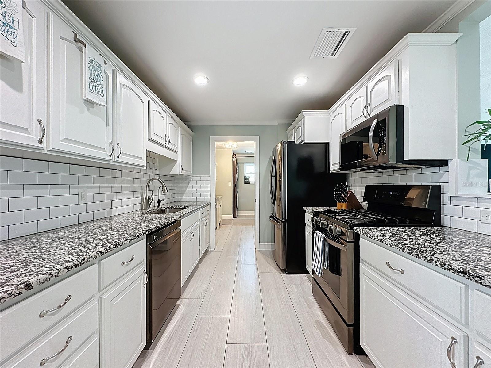 NORTH PORT ST JOHN UNIT 2 PART 2 - Residential