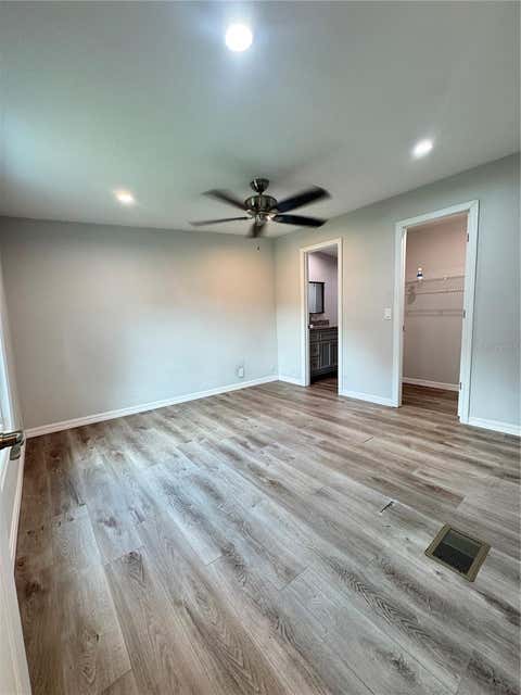 Tiny photo for 10717 SE 129th Street, Belleview, FL 34420 (MLS # OM727374)
