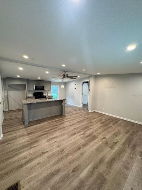 Tiny photo for 10717 SE 129th Street, Belleview, FL 34420 (MLS # OM727374)