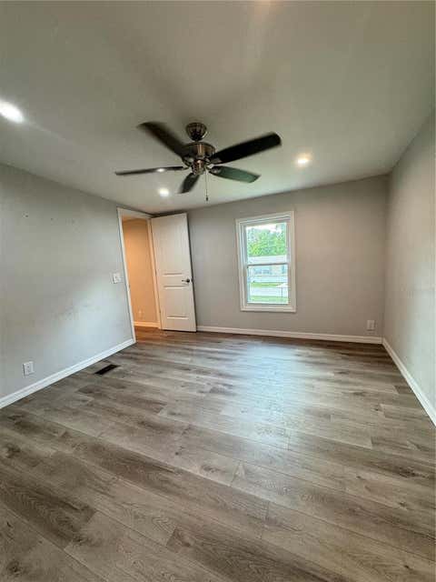 Tiny photo for 10717 SE 129th Street, Belleview, FL 34420 (MLS # OM727374)