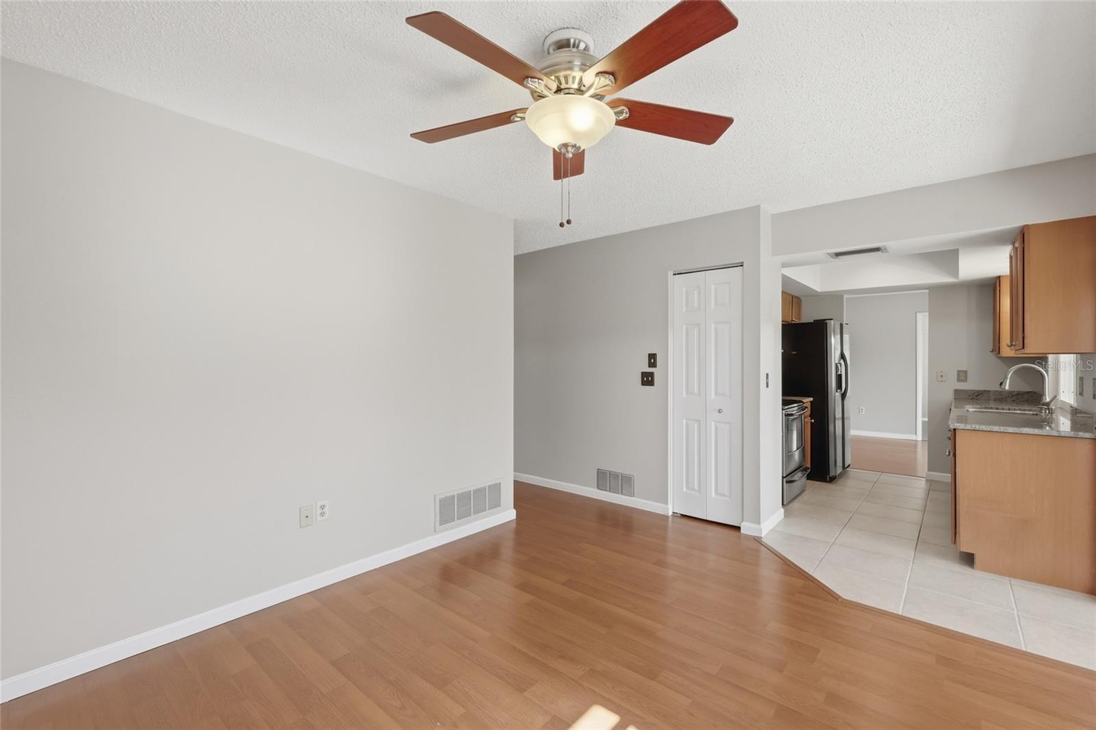 VILLAGE GREEN OF BRADENTON - Residential