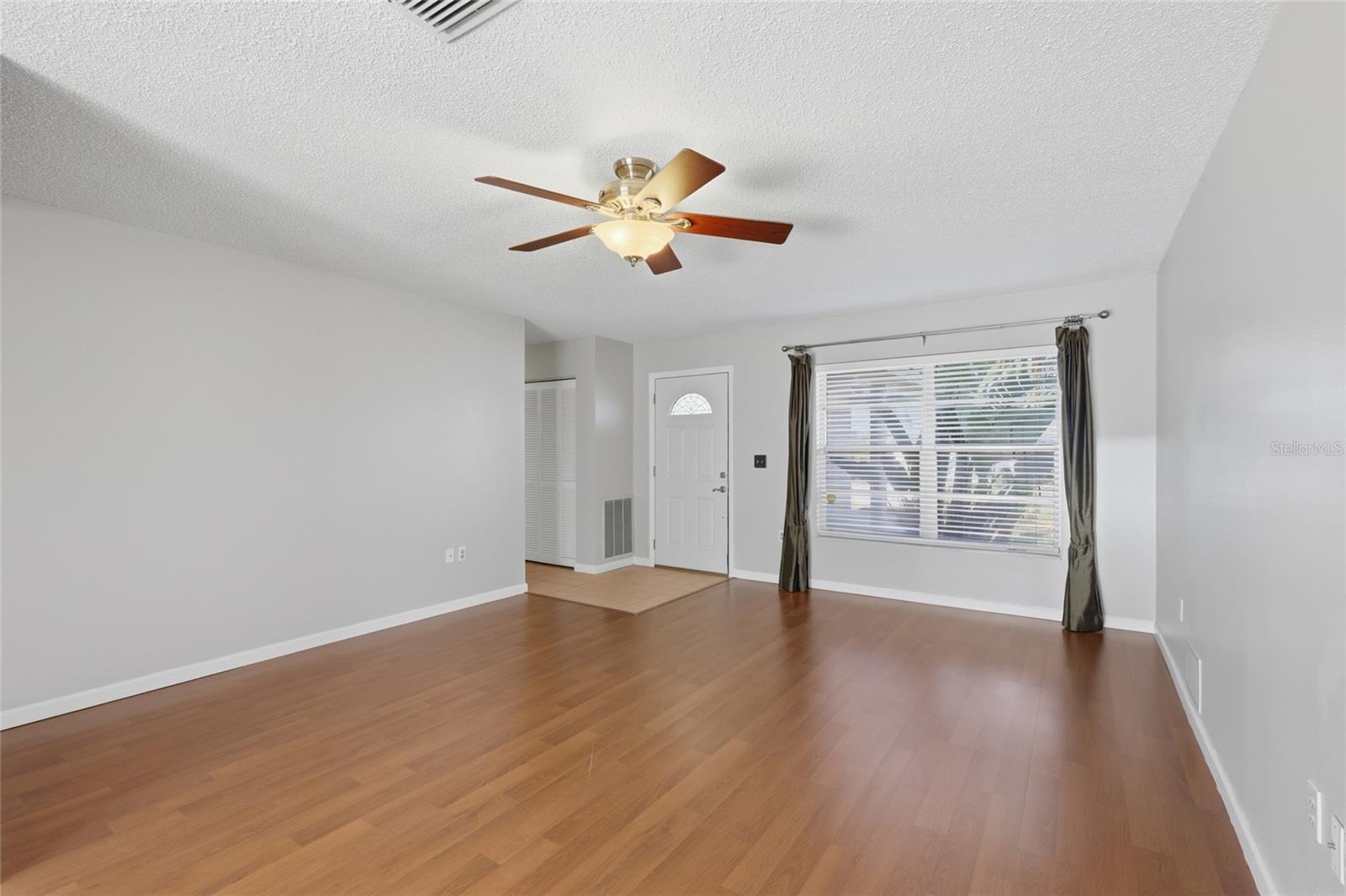 VILLAGE GREEN OF BRADENTON - Residential