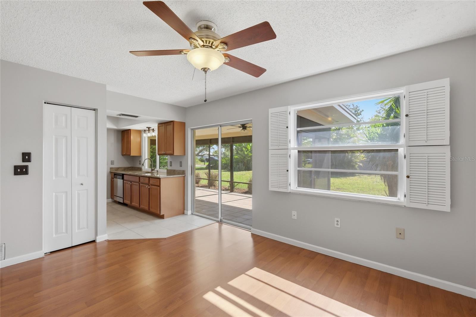 VILLAGE GREEN OF BRADENTON - Residential