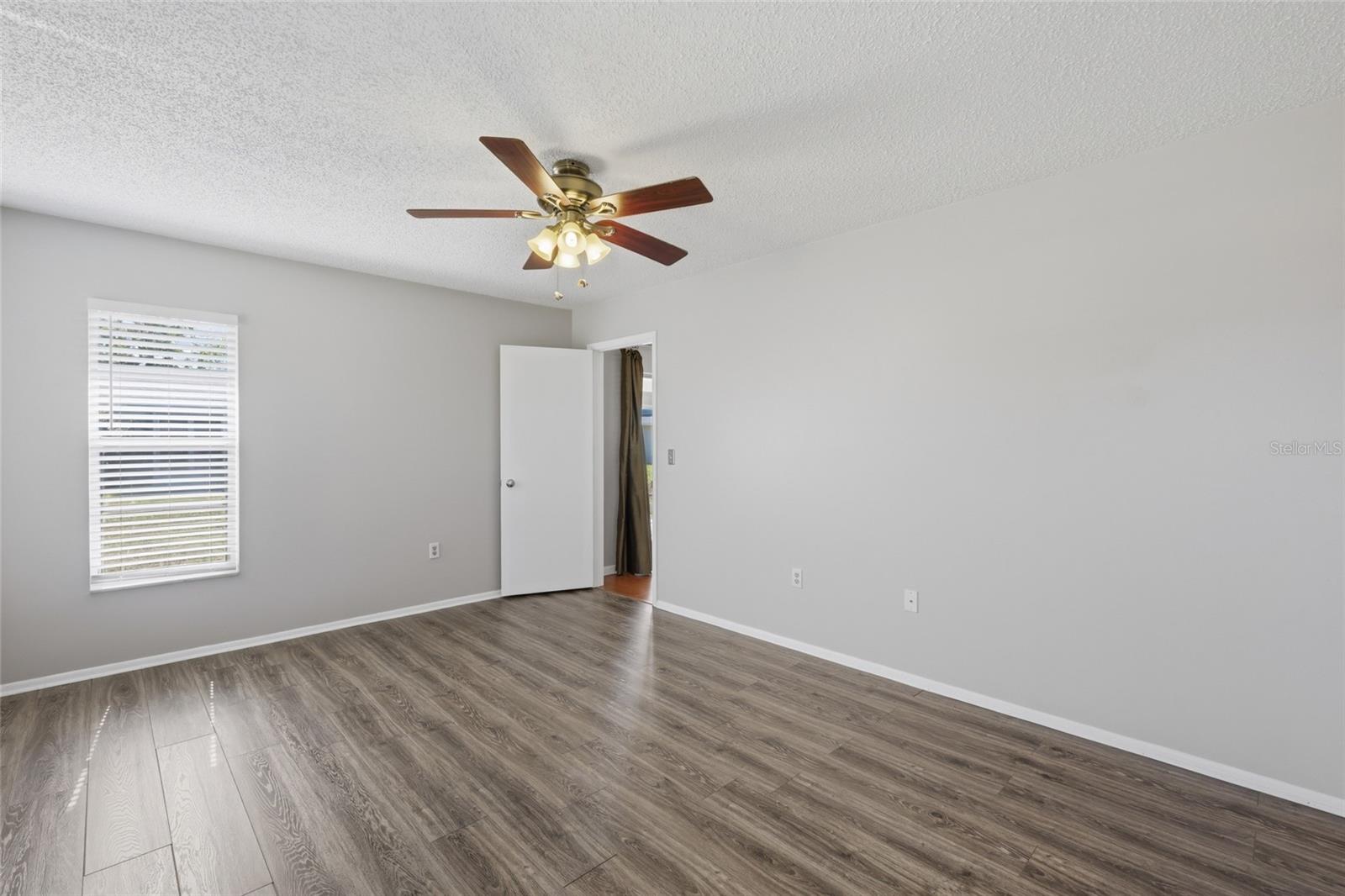 VILLAGE GREEN OF BRADENTON - Residential