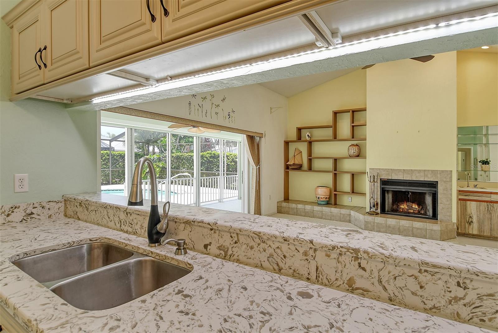 GULF GATE EAST - Residential