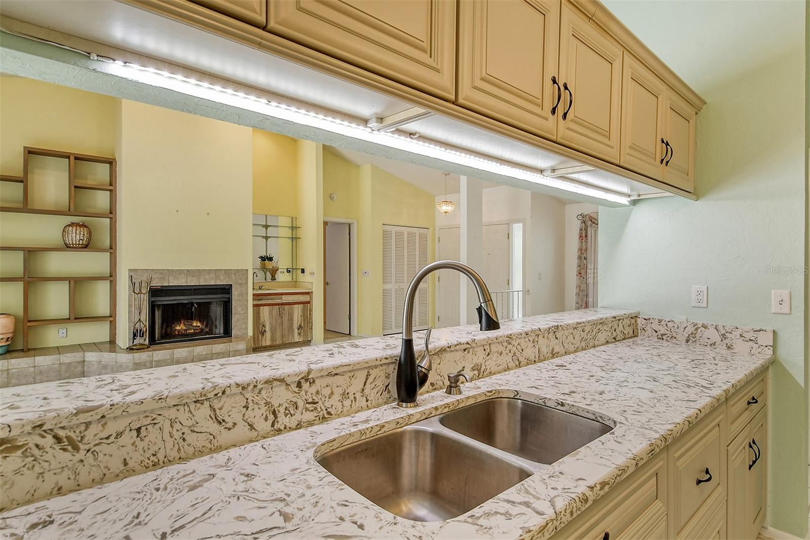 GULF GATE EAST - Residential