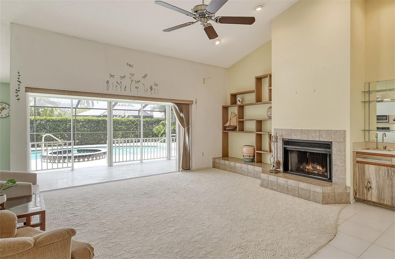 GULF GATE EAST - Residential