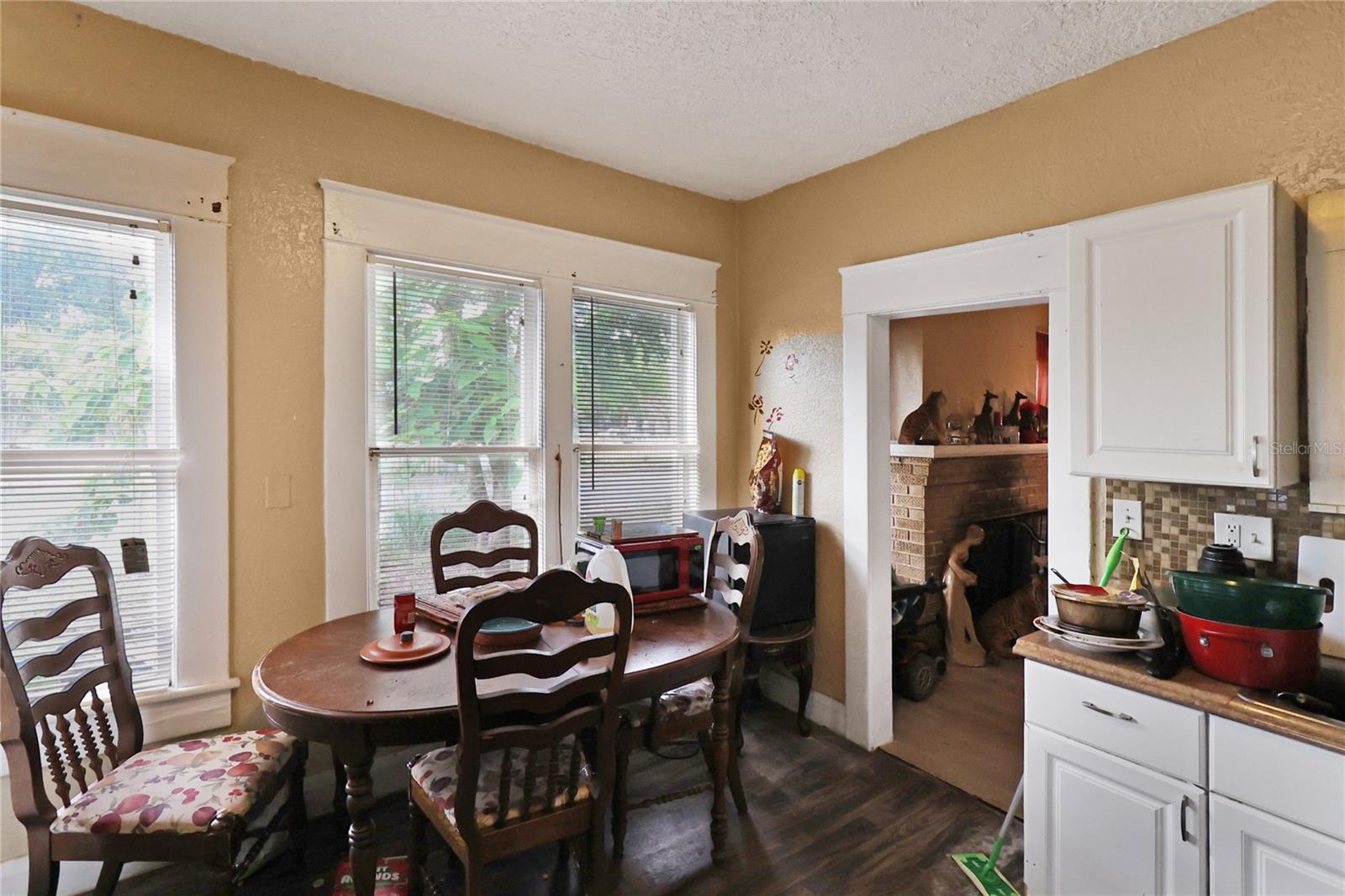 GATEWAY SUB - Residential Income