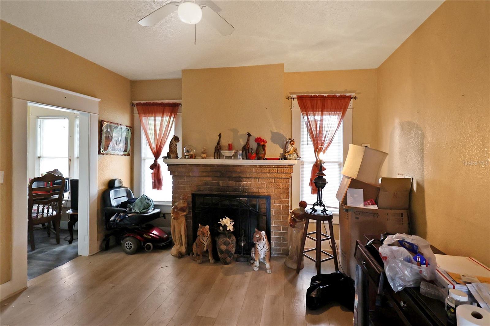 GATEWAY SUB - Residential Income