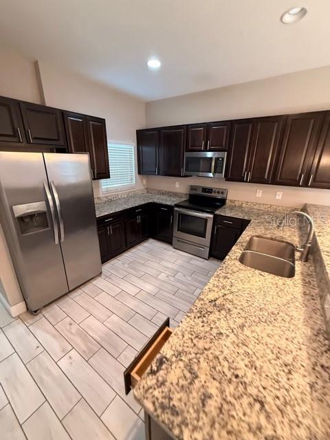 DUNDEE STATION - Residential