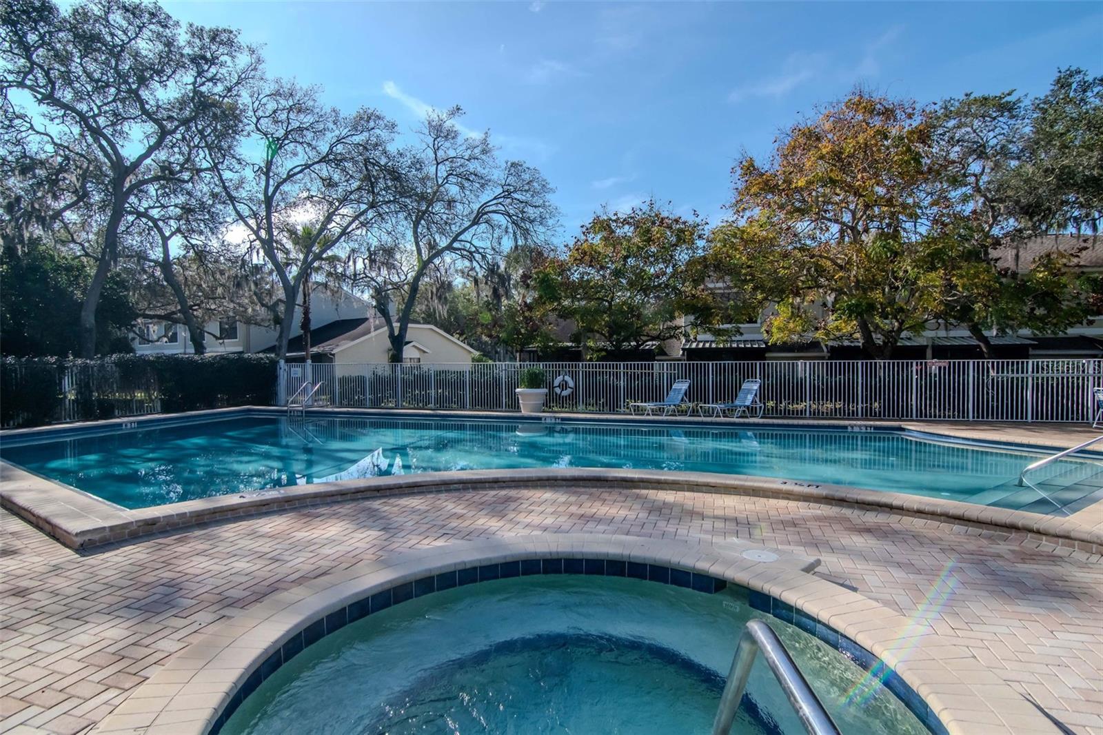 FAIRCREST I CONDO - Residential