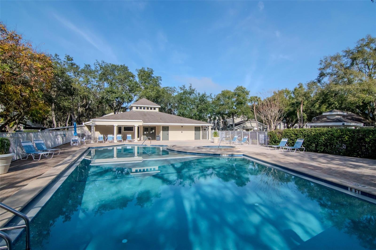 FAIRCREST I CONDO - Residential