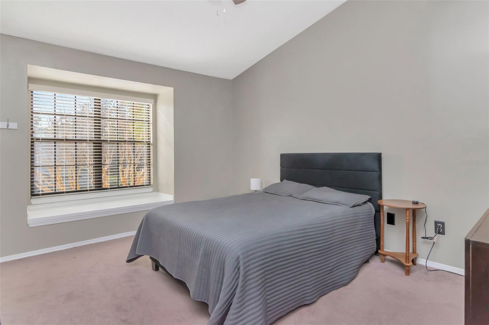 FAIRCREST I CONDO - Residential