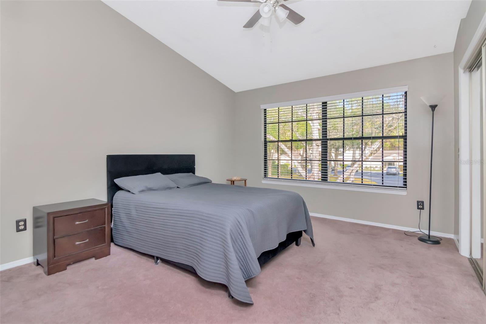 FAIRCREST I CONDO - Residential