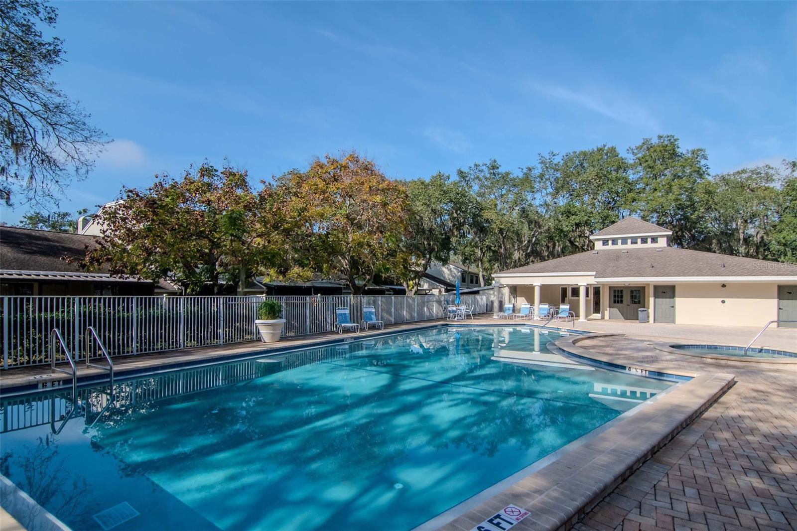 FAIRCREST I CONDO - Residential