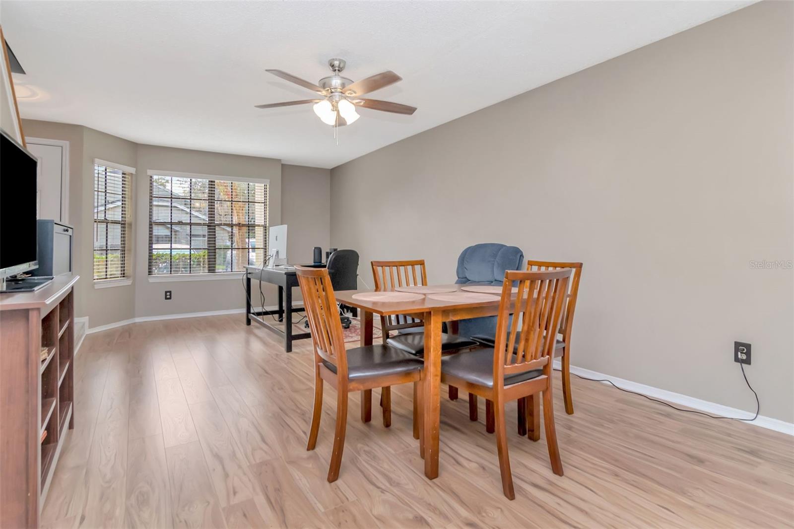 FAIRCREST I CONDO - Residential