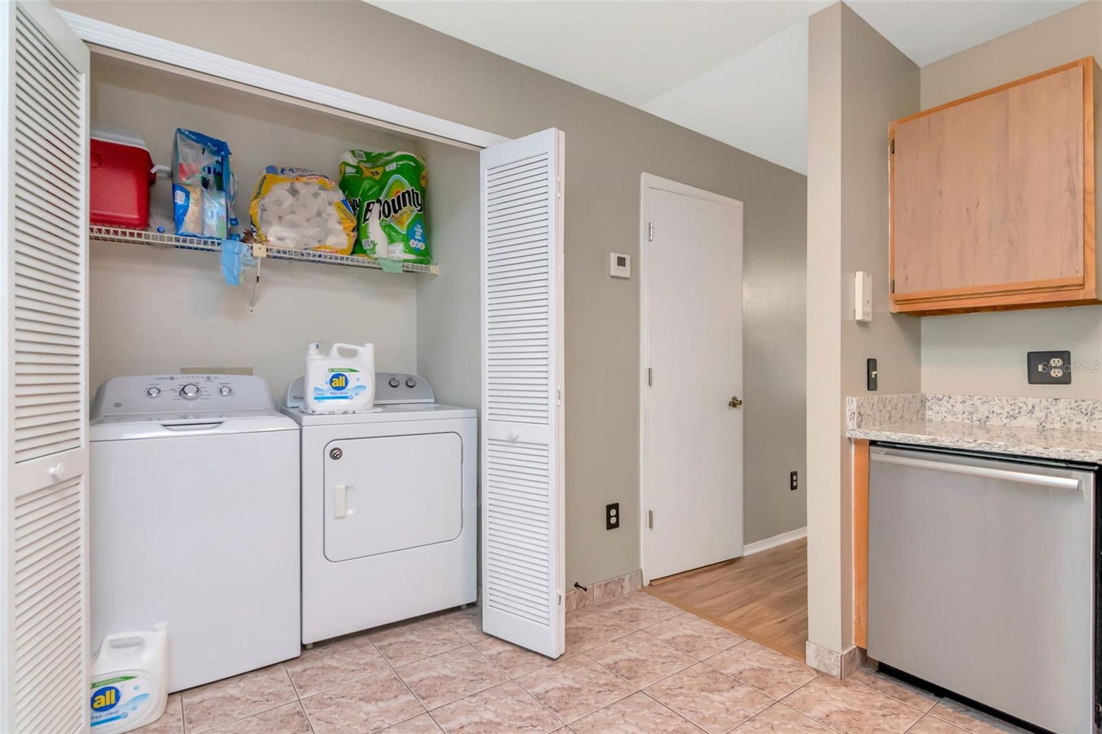 FAIRCREST I CONDO - Residential