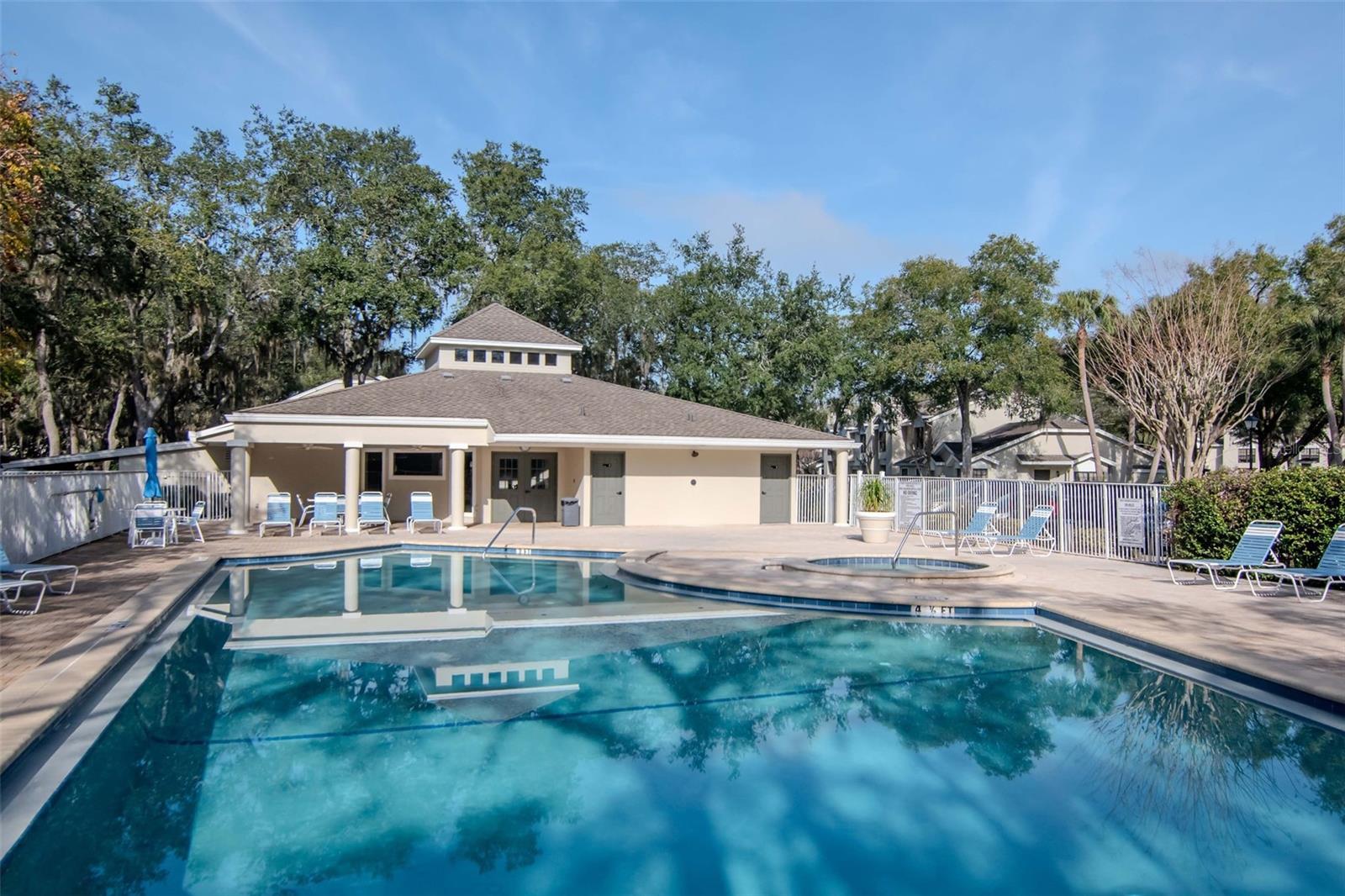 FAIRCREST I CONDO - Residential