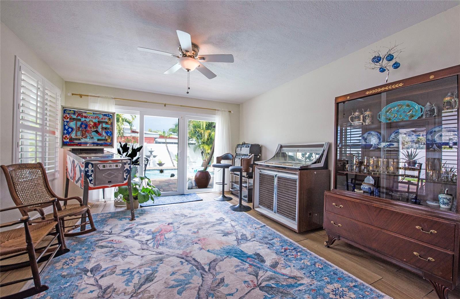 NORTH UNIT 1 - Residential