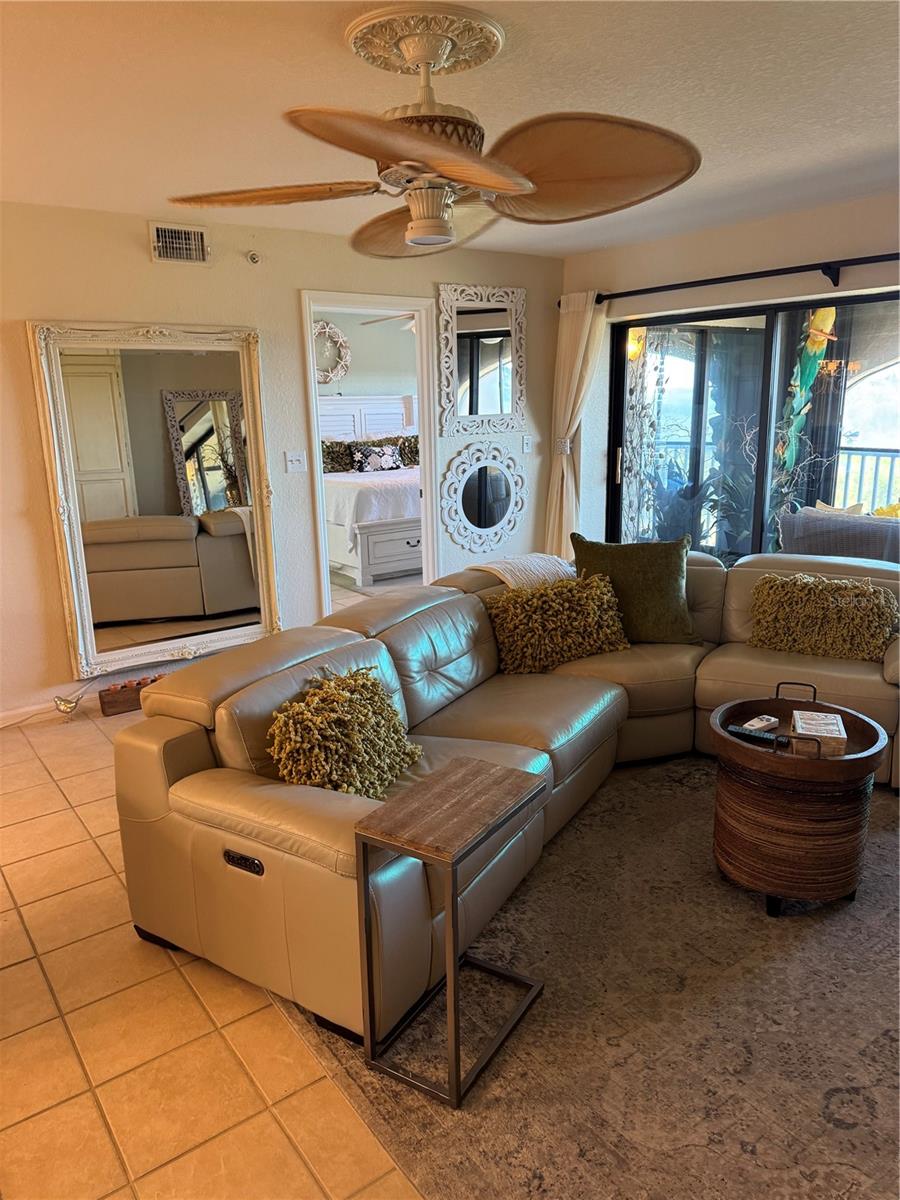 ROLLS LANDING PH 07 AMD - Residential Lease