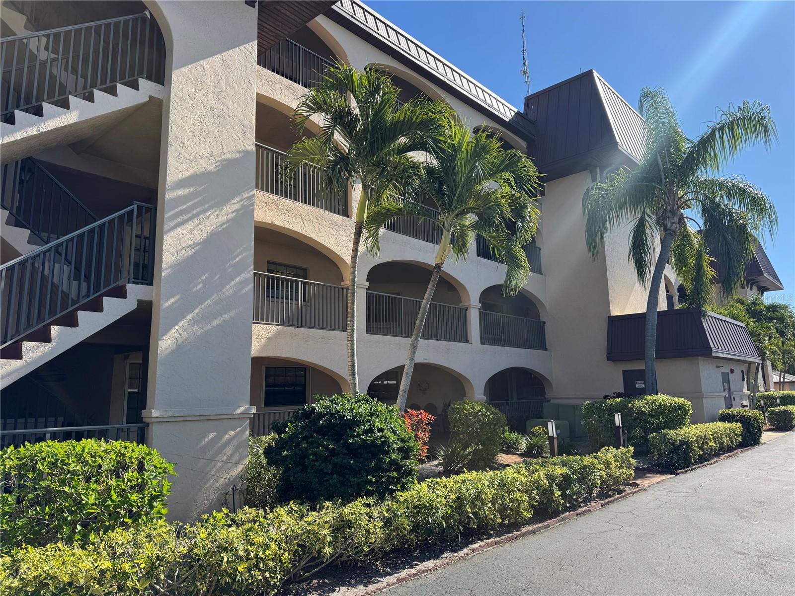 ROLLS LANDING PH 07 AMD - Residential Lease