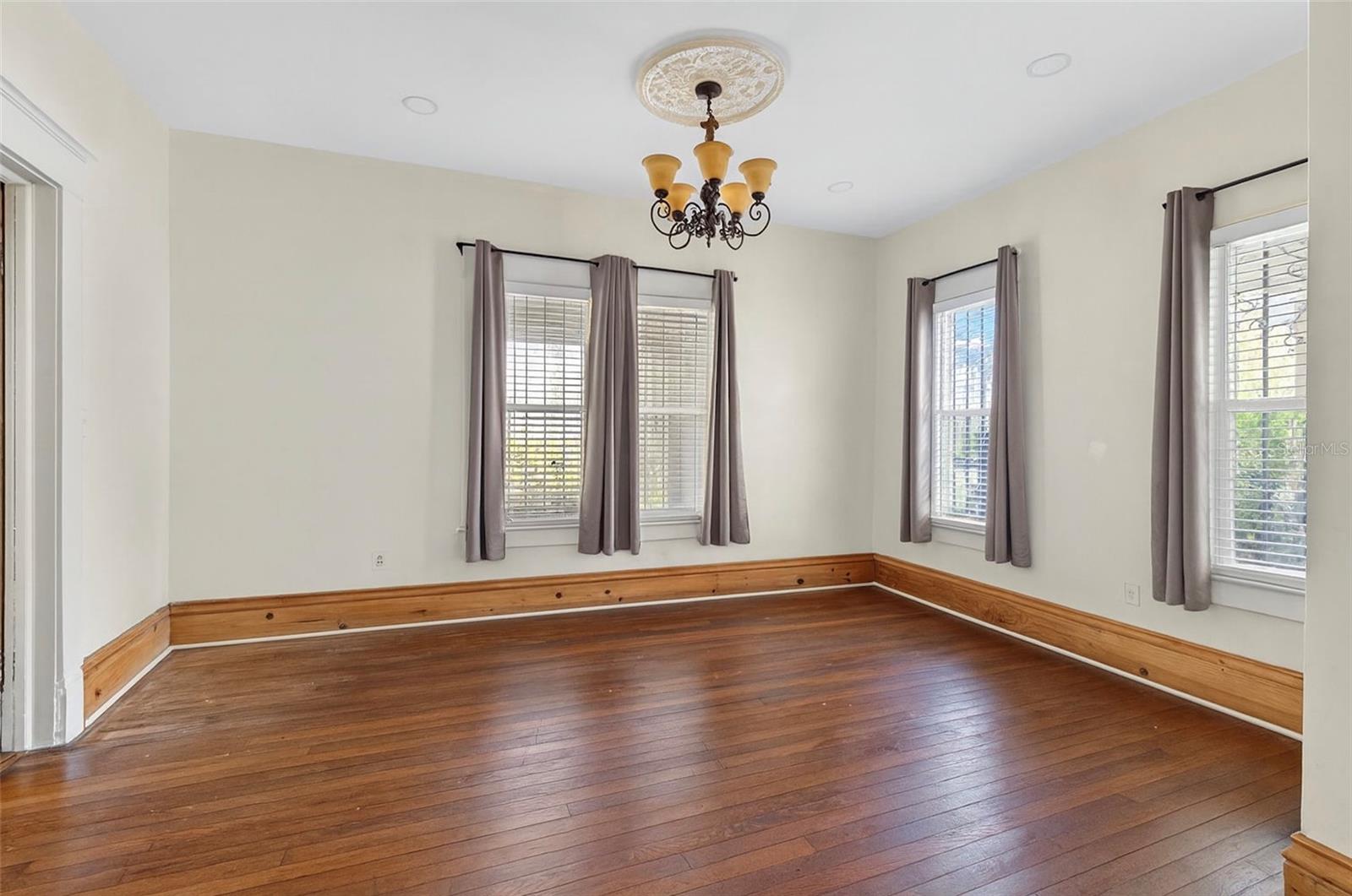 PERKINS G W REP - Residential