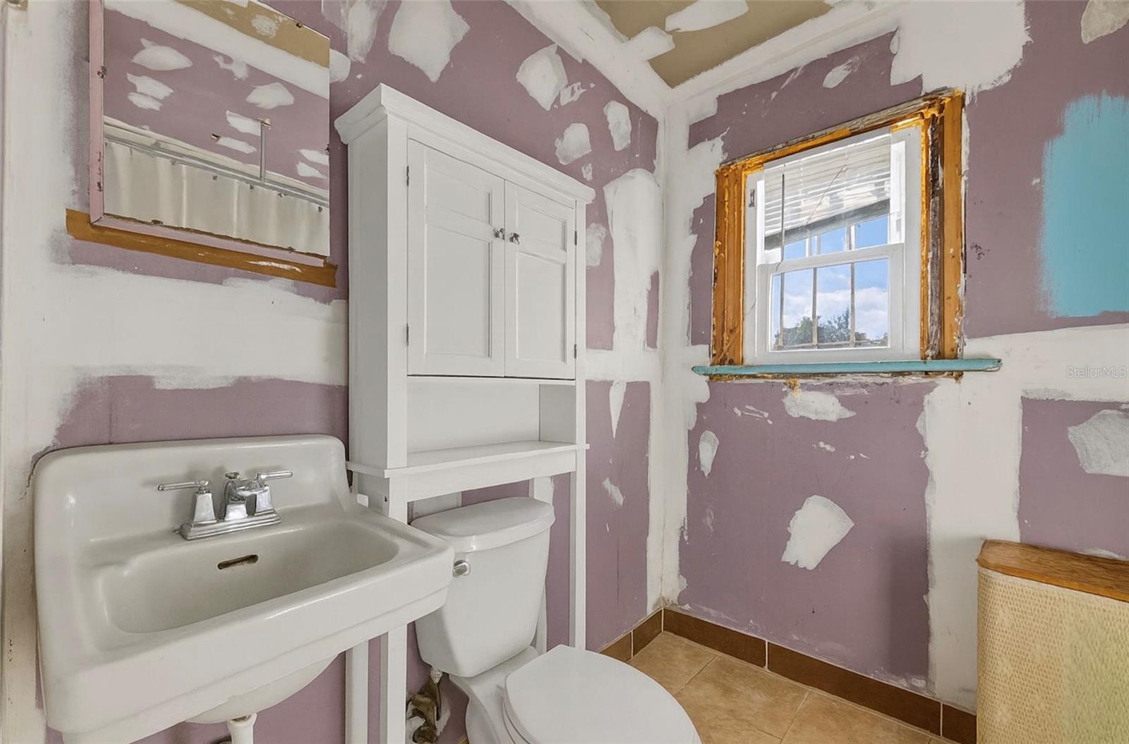 PERKINS G W REP - Residential