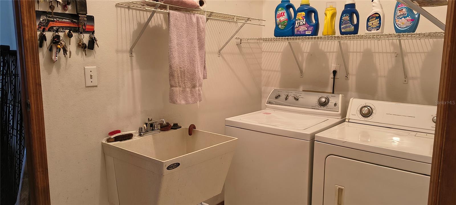 SYLVAN LAKE ESTATES - Residential