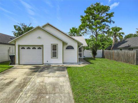Photo of 4125 Gulfstream Bay Court, Orlando, FL 32822 (MLS # TB8433123)