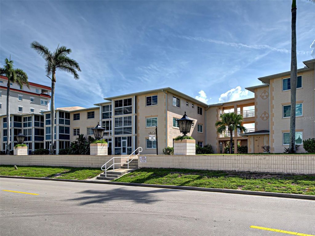 Photo of 200 The Esplanade N #B19, Venice, FL 34285 (MLS # N6139592)