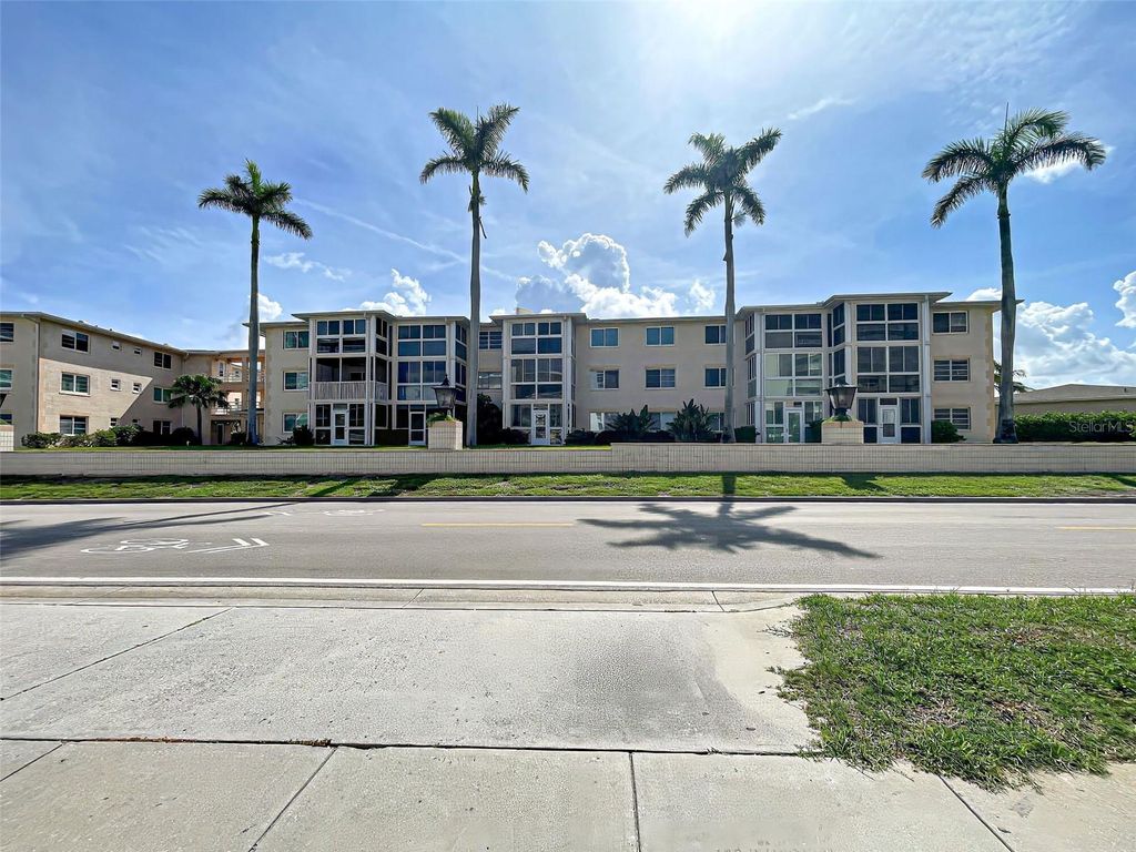 Photo of 200 The Esplanade N #B19, Venice, FL 34285 (MLS # N6139592)