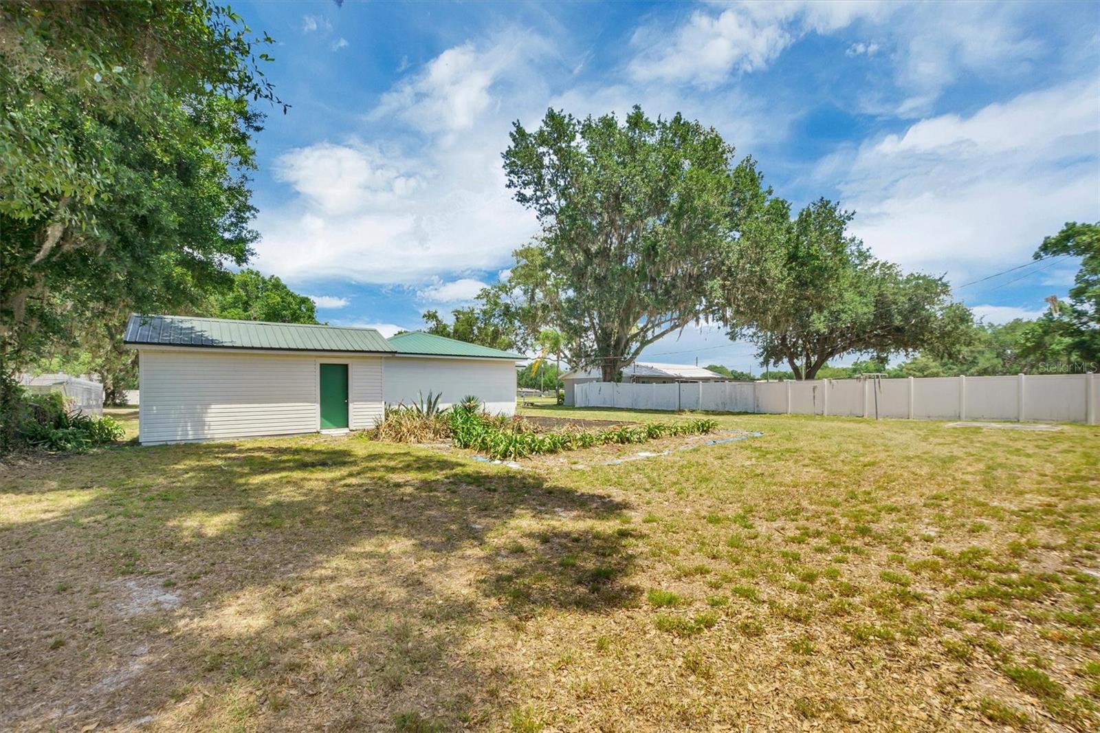 CARTER HEIGHTS - Residential