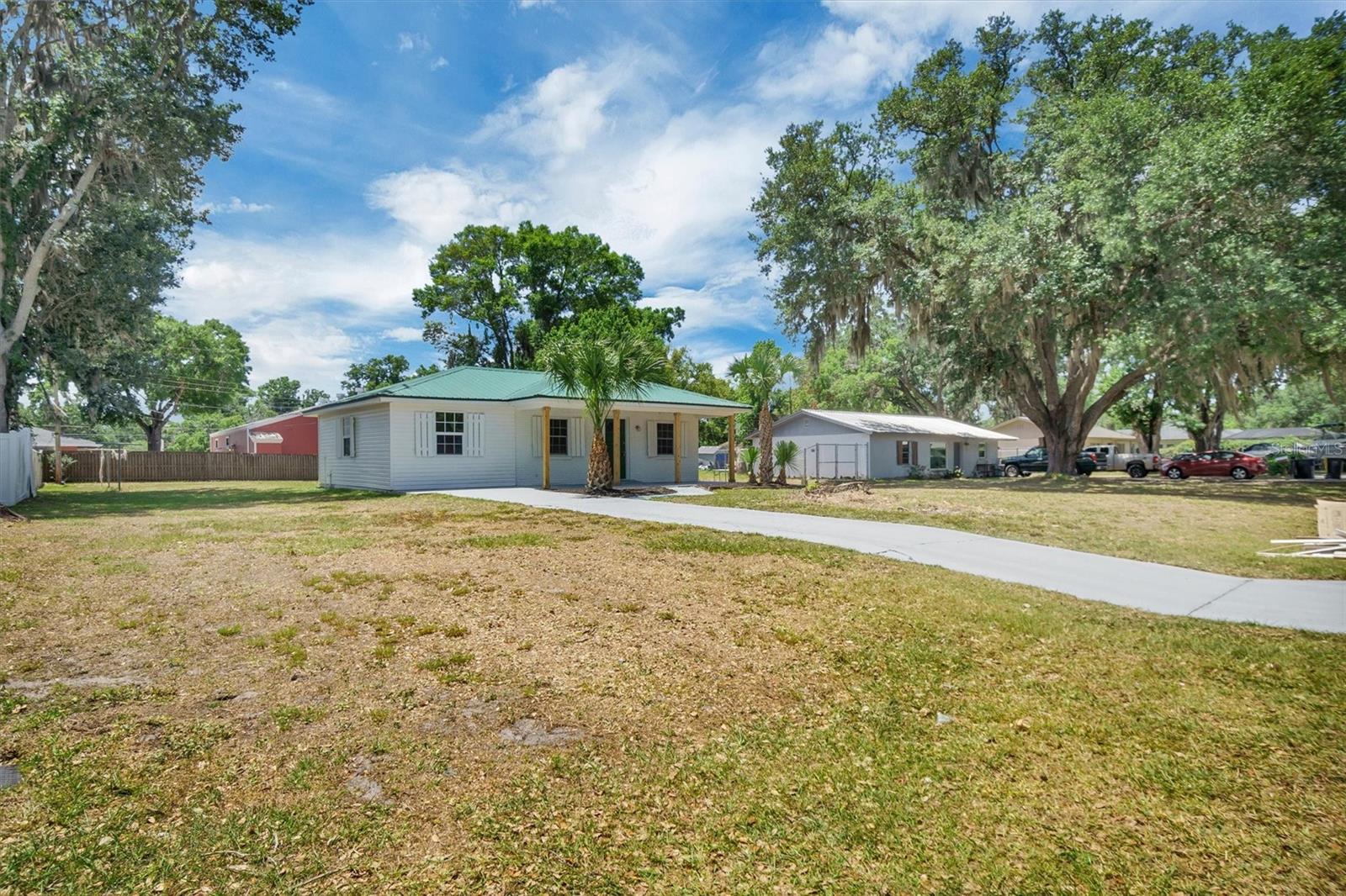 CARTER HEIGHTS - Residential