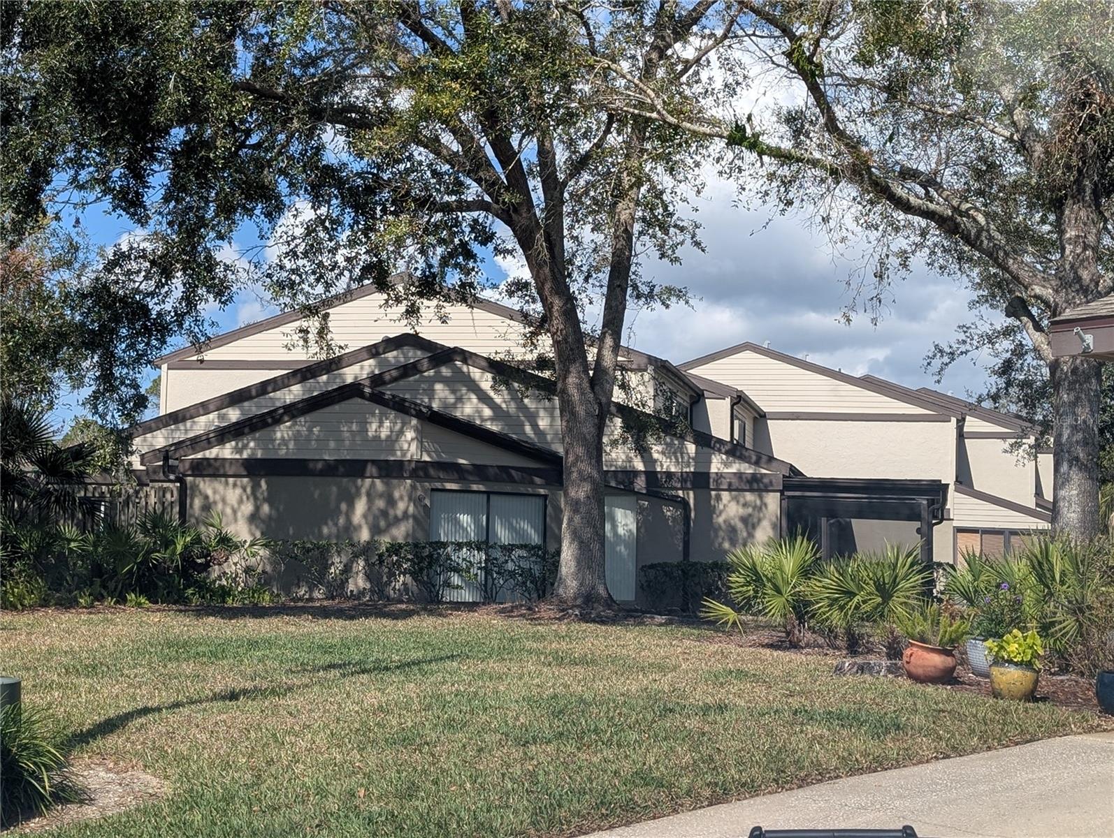 375 WOODS LANDING TRAIL