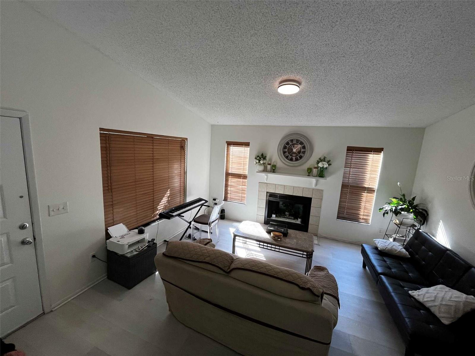 NORTHLAKE VILLAGE CONDO 5 - Residential