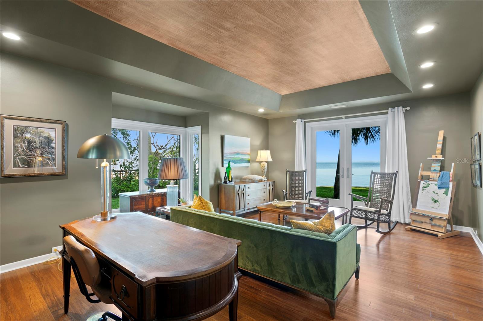 BAY COLONY ESTATES - Residential