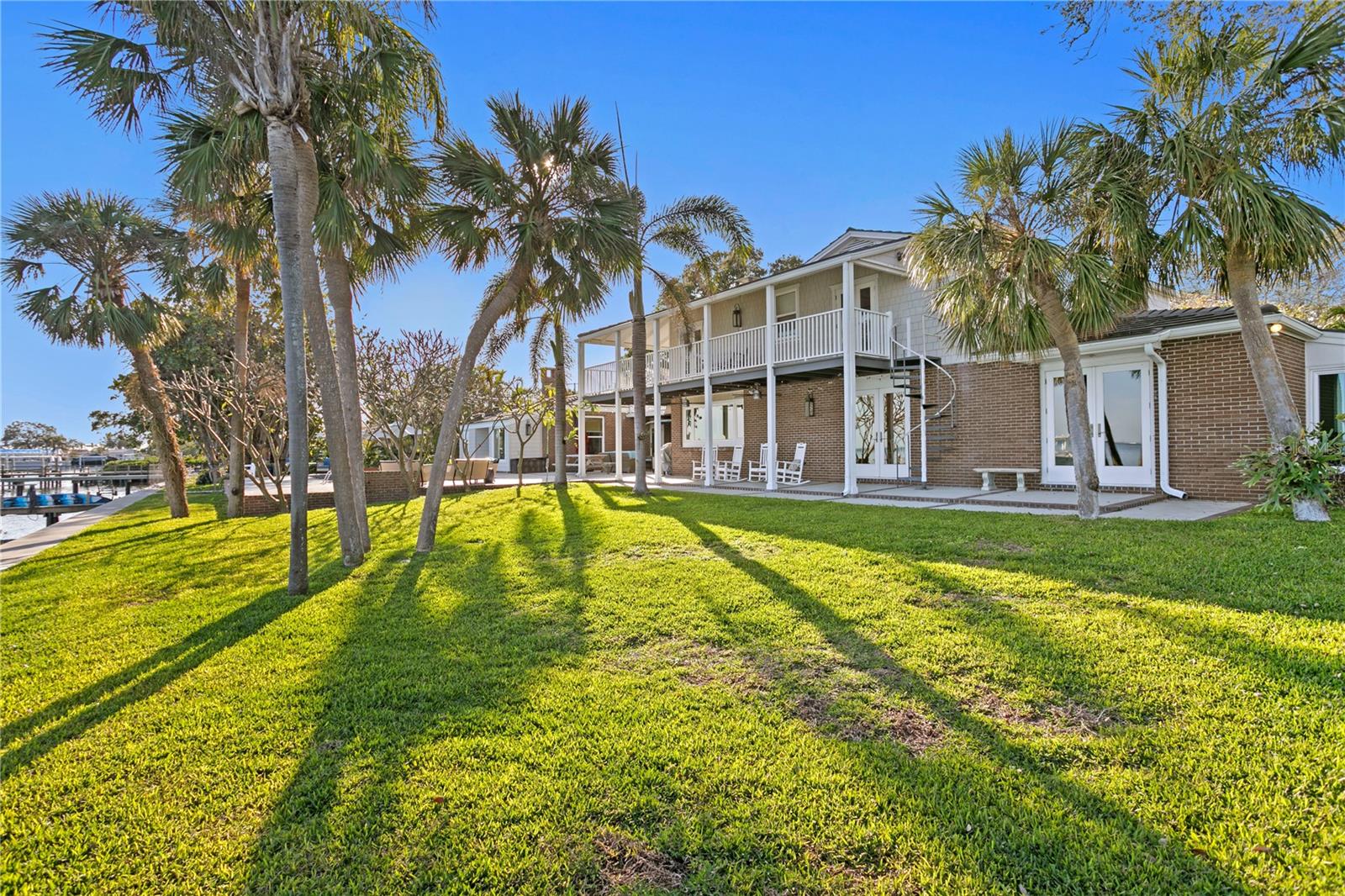 BAY COLONY ESTATES - Residential