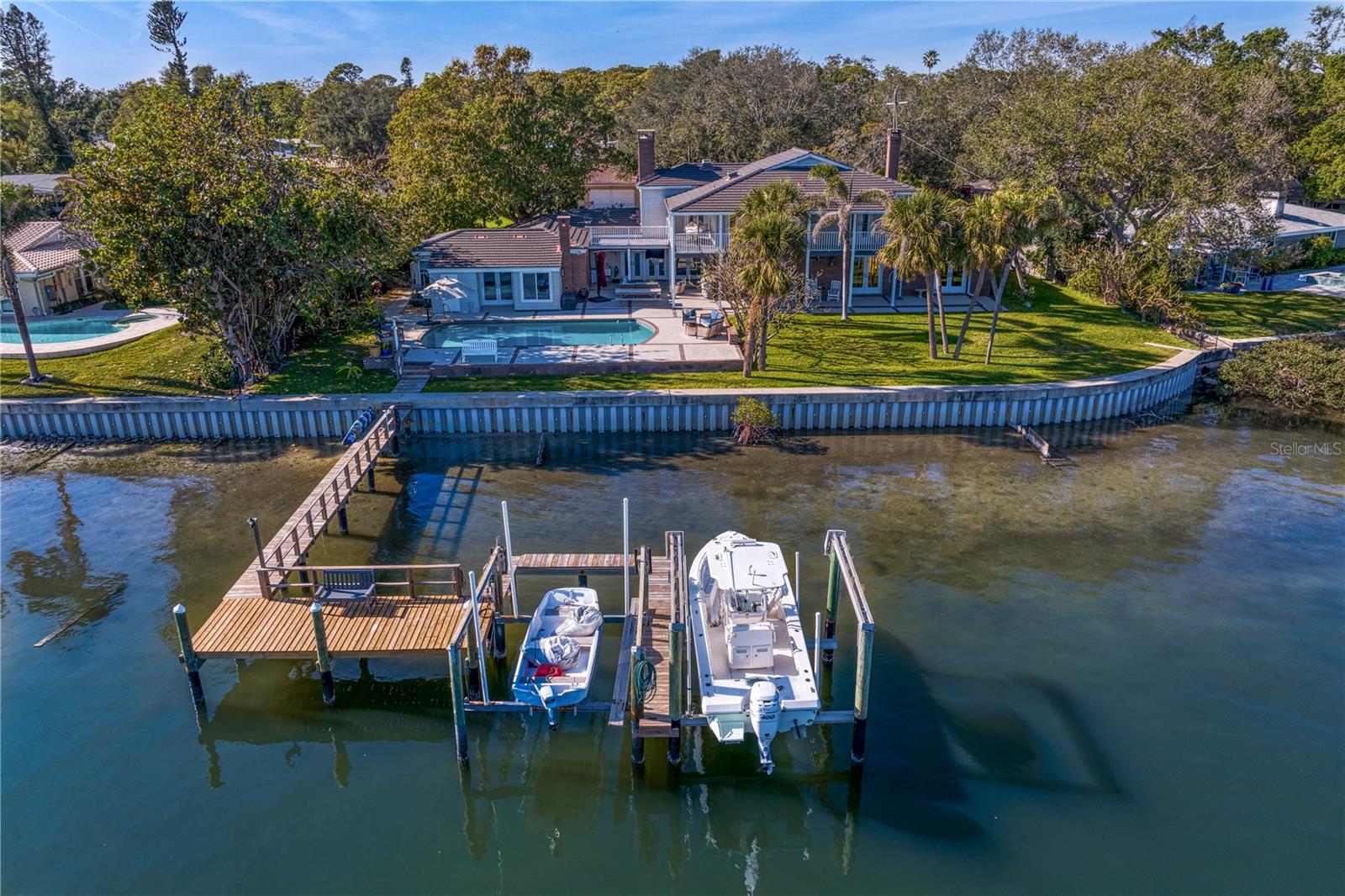 BAY COLONY ESTATES - Residential