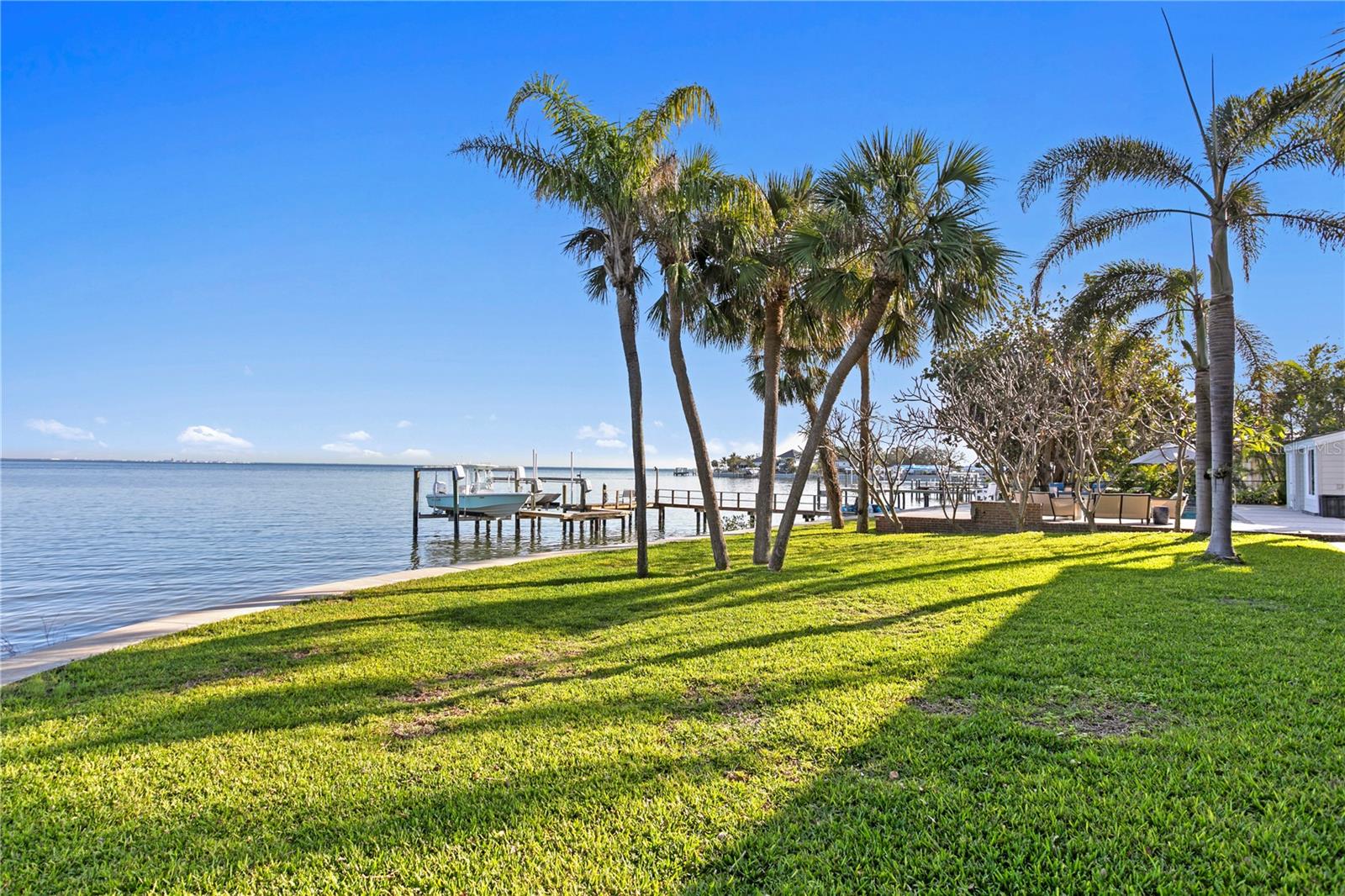 BAY COLONY ESTATES - Residential