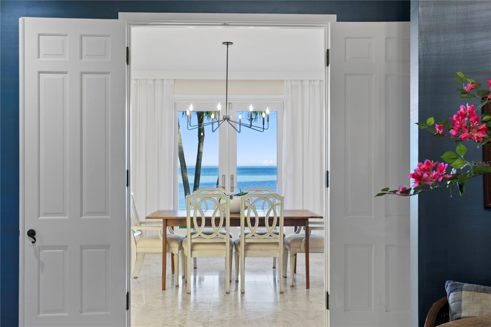 BAY COLONY ESTATES - Residential