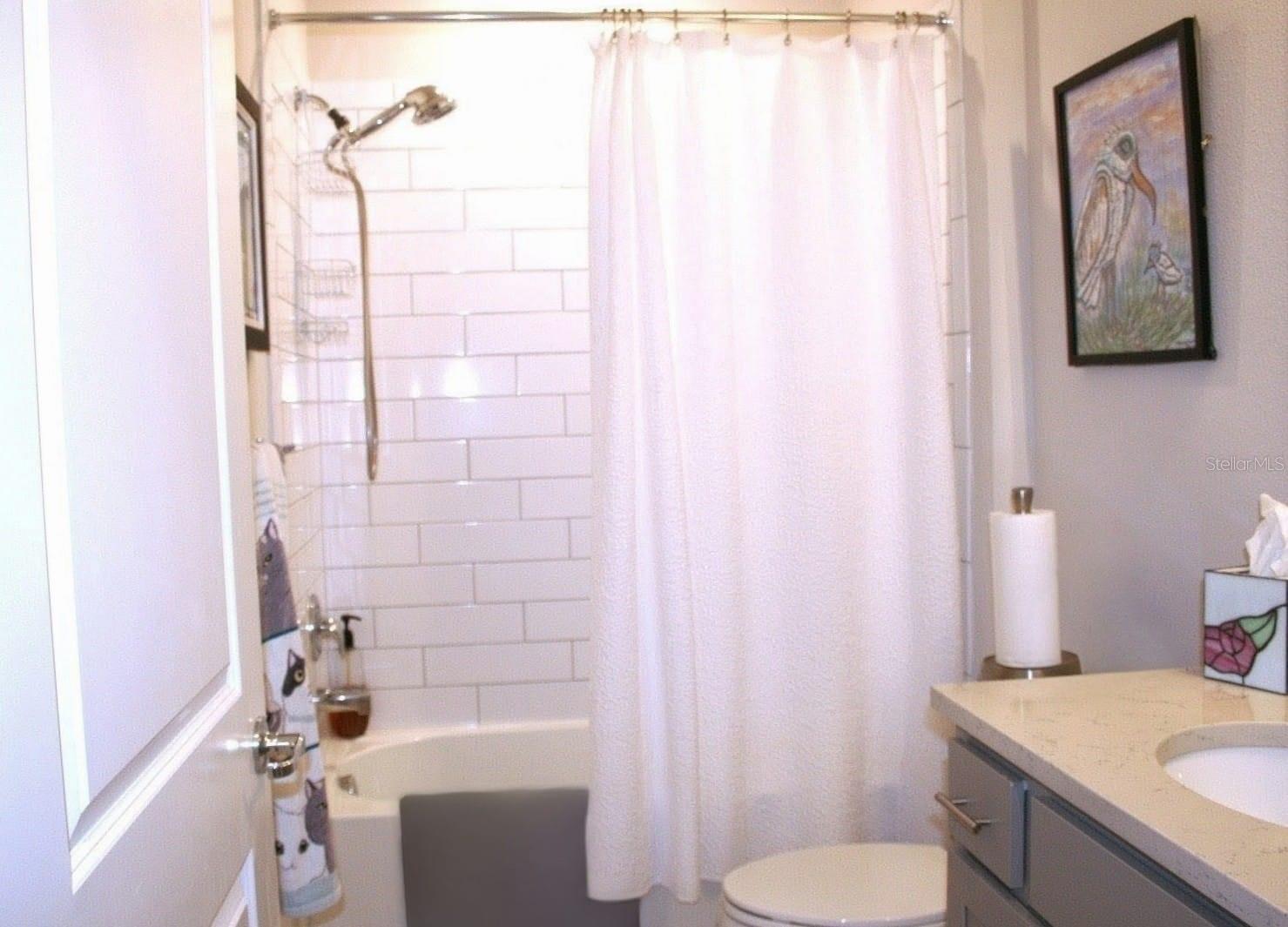 ISLES AT BAYVIEW PHASE I SUBPHASES A & B - Residential