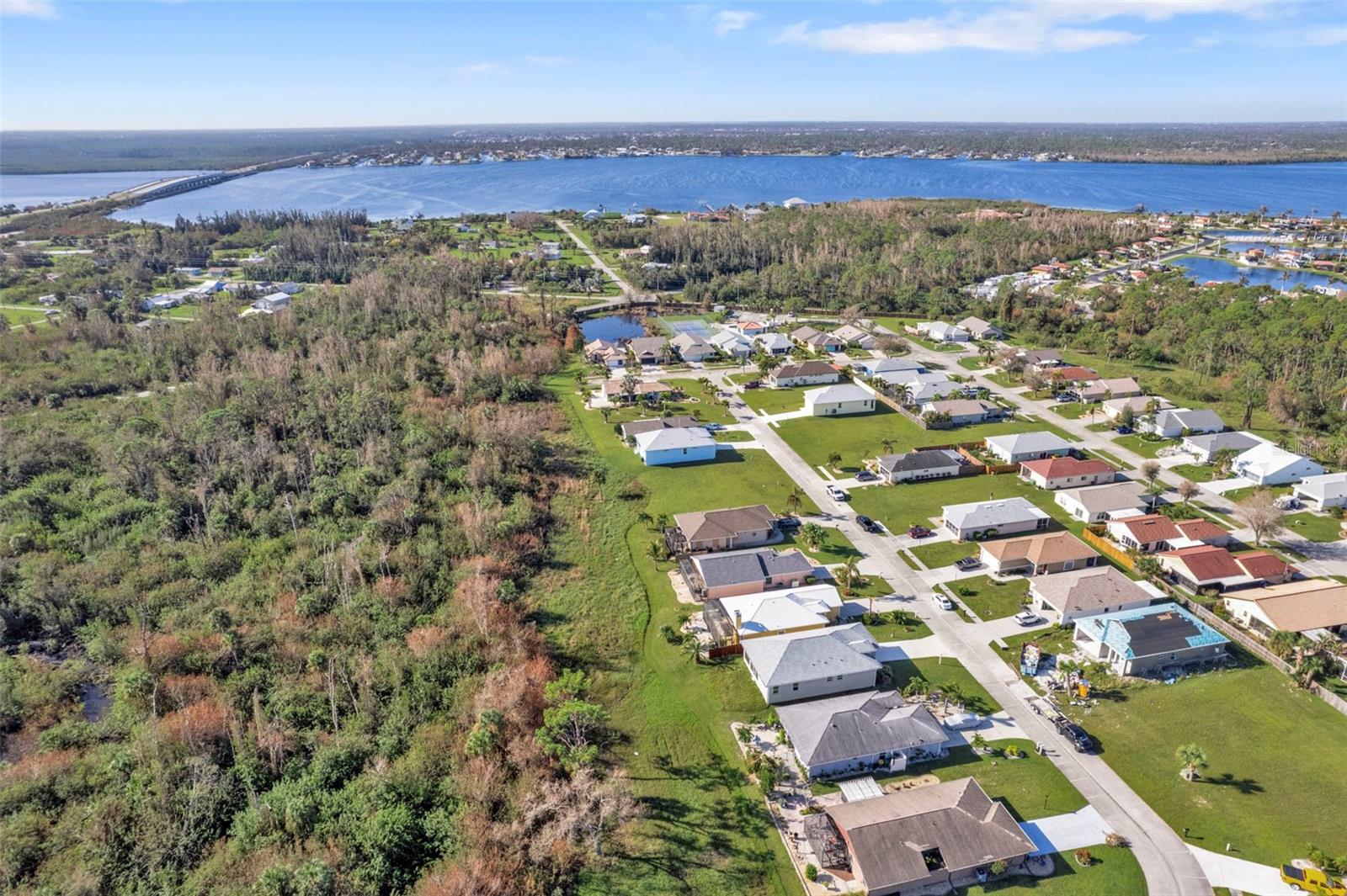 TREE TOPS AT RANGER POINT - Residential