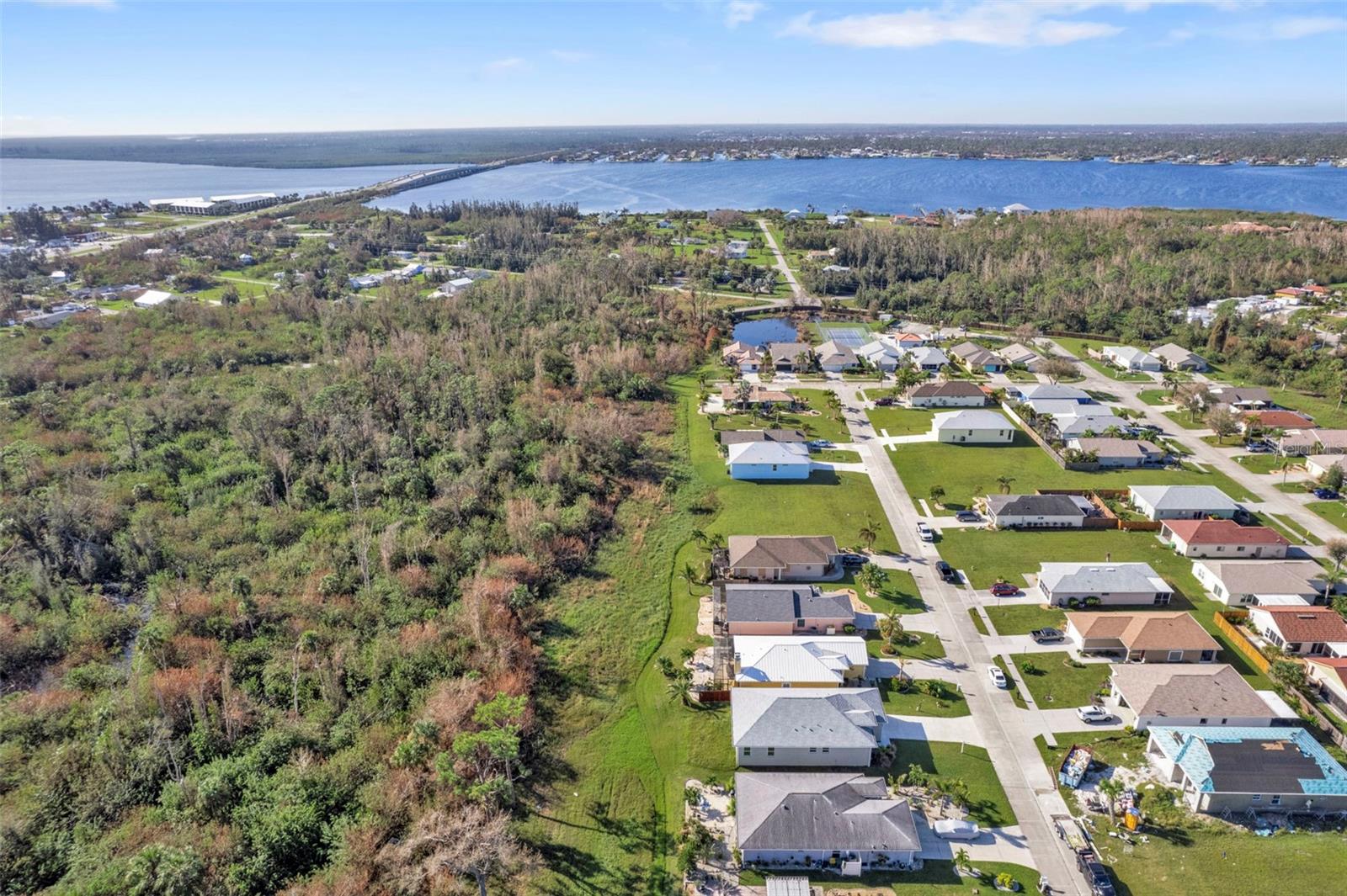 TREE TOPS AT RANGER POINT - Residential