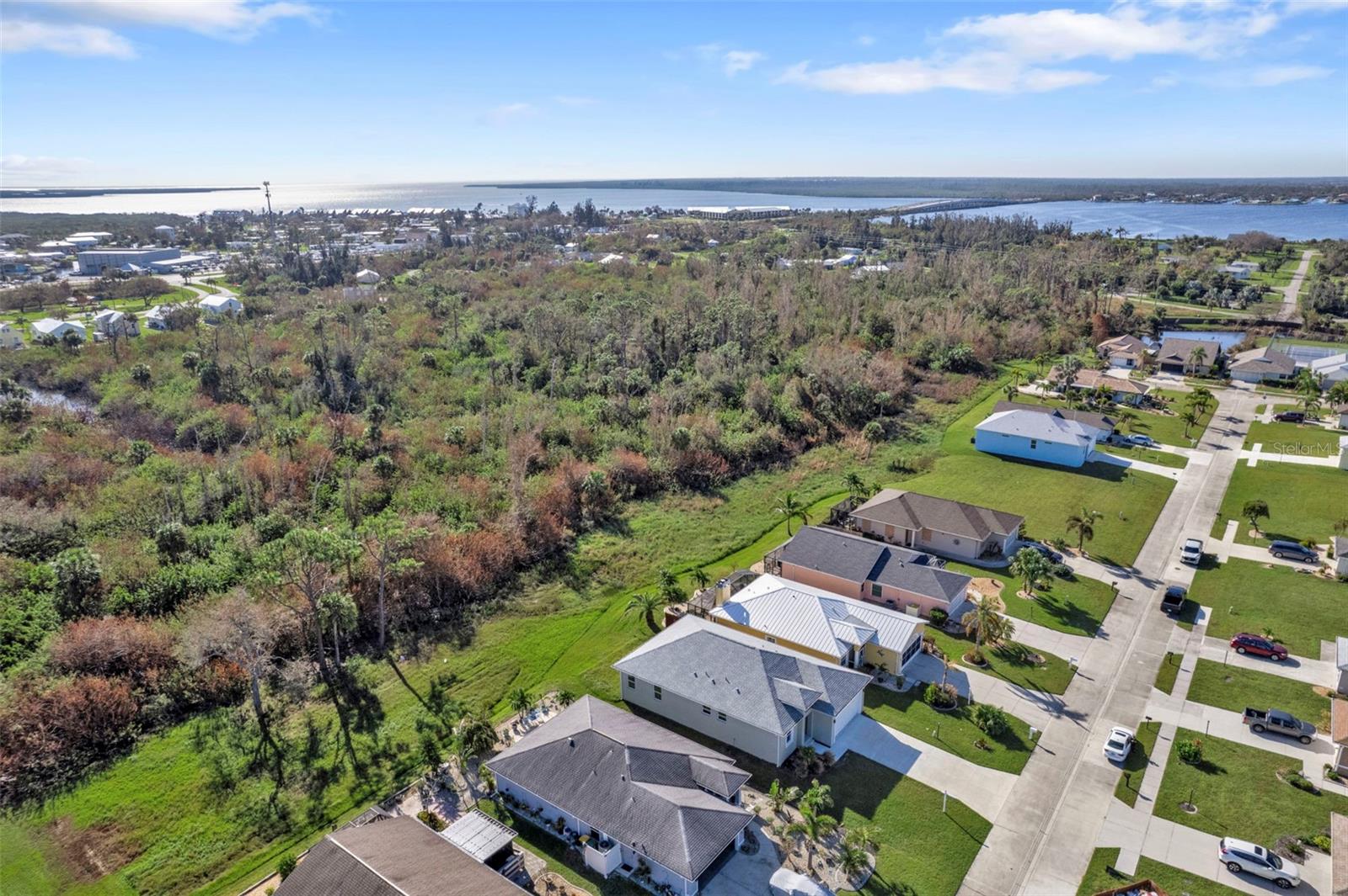 TREE TOPS AT RANGER POINT - Residential