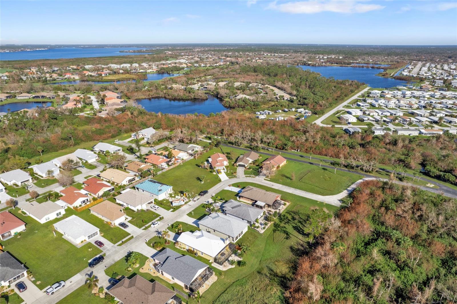 TREE TOPS AT RANGER POINT - Residential