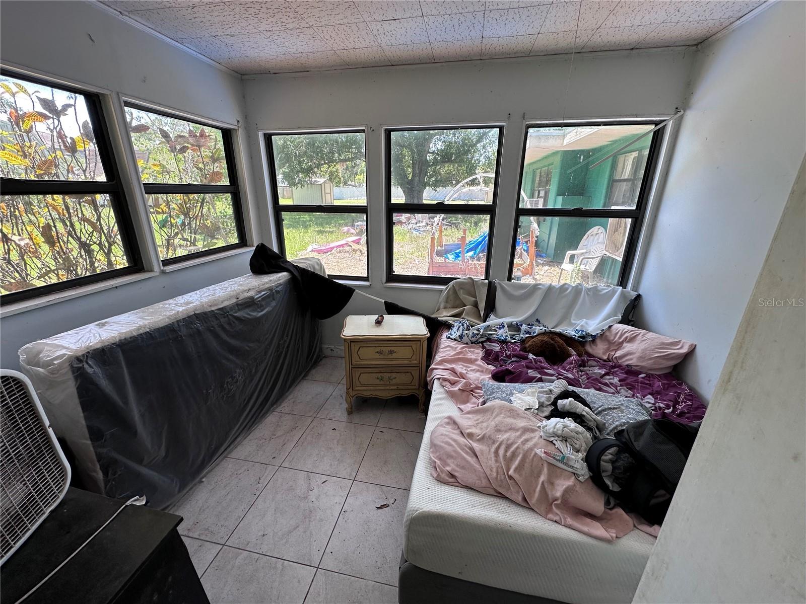 CAMPUS SHORES SUB - Residential