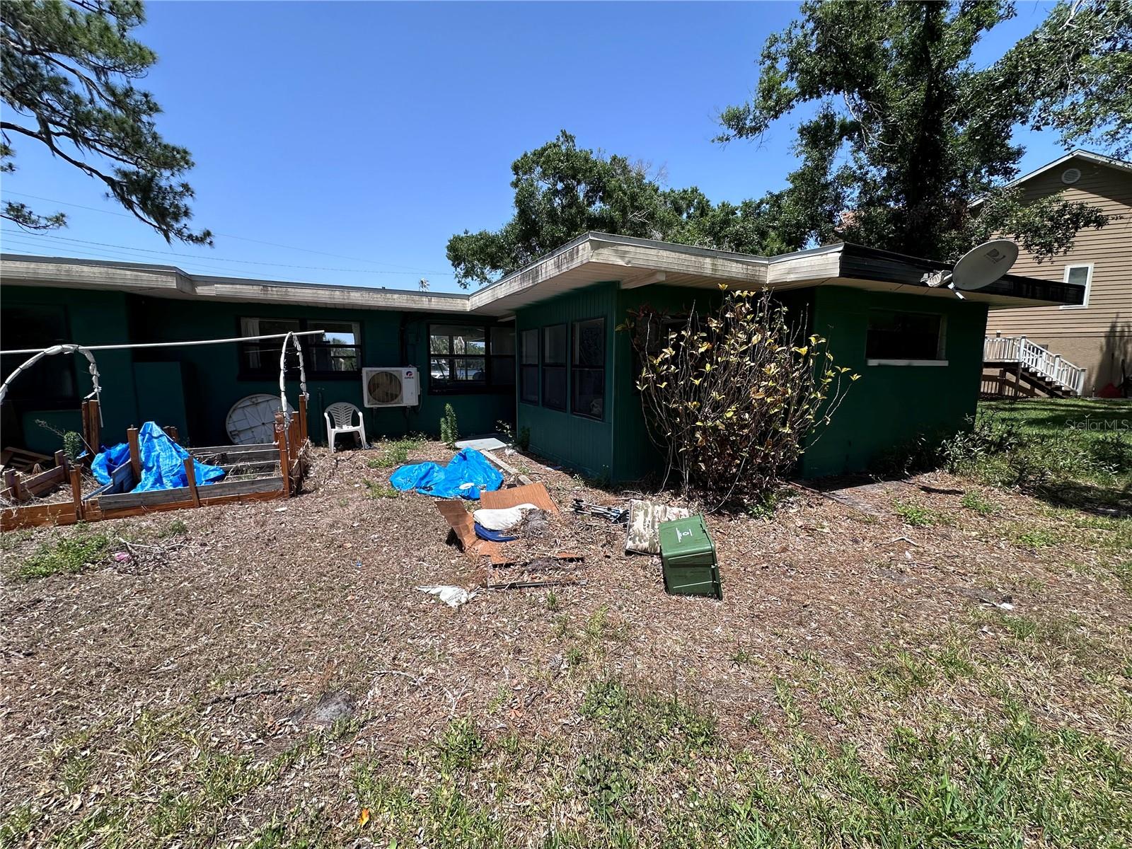 314 DICKMAN DRIVE SW